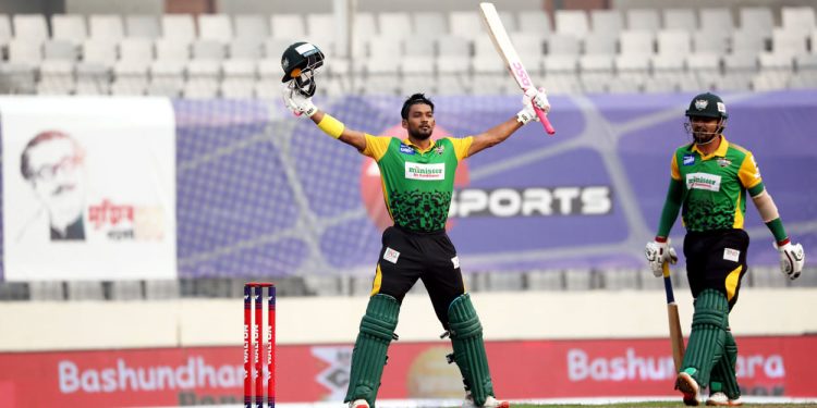 অশান্ত ব্যাটে বঙ্গবন্ধু কাপের প্রথম সেঞ্চুরি শান্তর