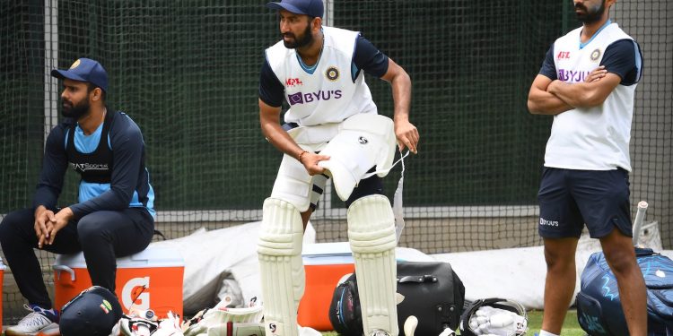 চিড়িয়াখানার জন্তু’র মতো থাকতে চায় না ভারতীয় দল