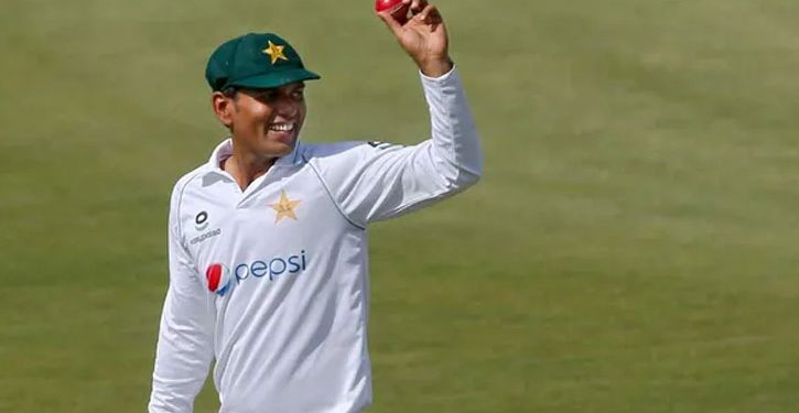 টেস্টে ৭১ বছরের পুরনো রেকর্ড ভাঙ্গলেন নুমান