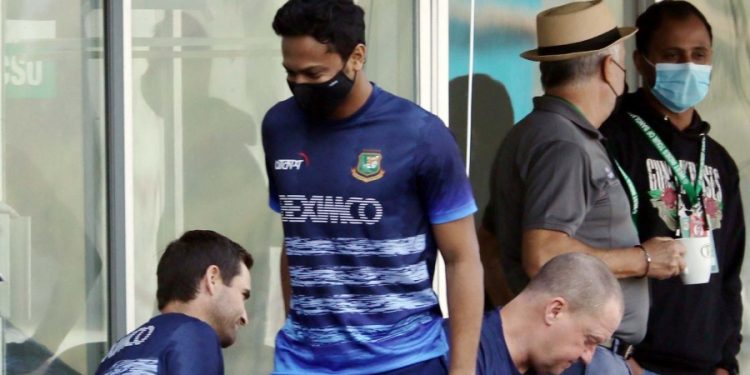 ঢাকা টেস্টে নেই সাকিব