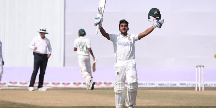 রোমাঞ্চ ছড়িয়ে প্রথম টেস্ট সেঞ্চুরি মিরাজের, বাংলাদেশ ৪৩০