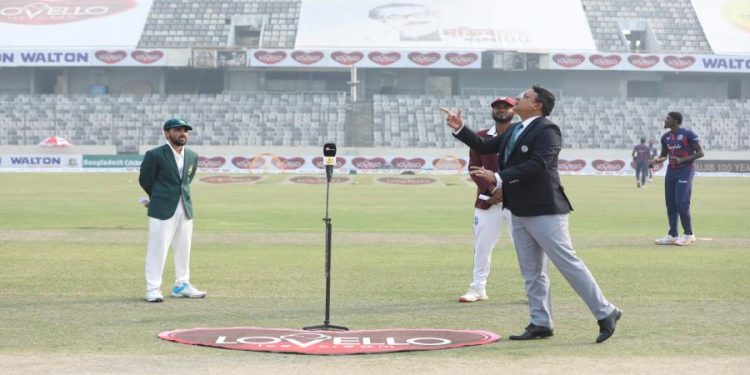 তিন পরিবর্তন নিয়ে ফিল্ডিংয়ে বাংলাদেশ