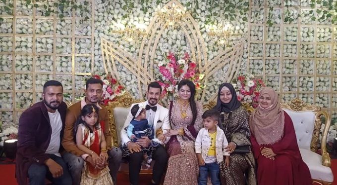 বিয়ে করেও বিতর্কে নাসির