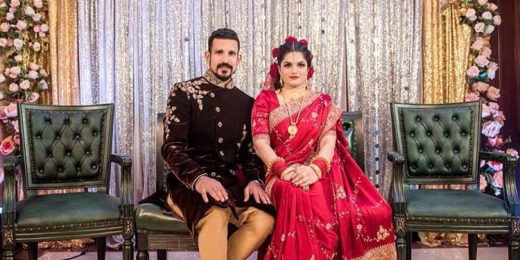 বিয়ে করলেন ক্রিকেটার নাসির