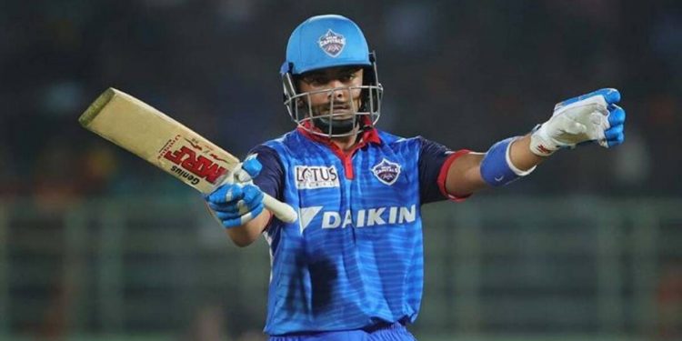 ১৫২ বলে ২২৭ রানের ইনিংসে অনেক রেকর্ড পৃথ্বির