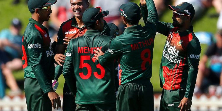 হোয়াইটওয়াড হয়ে সুপার লিগে বাংলাদেশের অবনমন