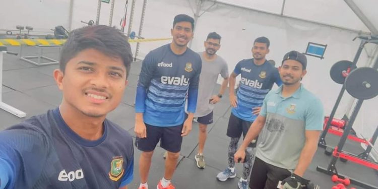 ভূমিকম্প আতঙ্ক কাটিয়ে অনুশীলনে বাংলাদেশ দল