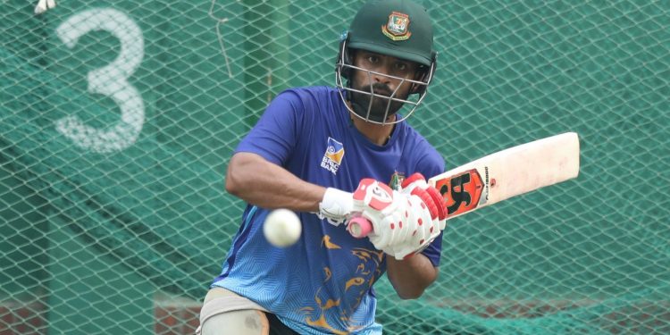 চোট সামলে প্রস্তুত অধিনায়ক