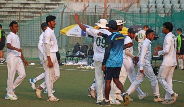 তানভির-সাইফদের চোখ এবার ওয়ানডেতে