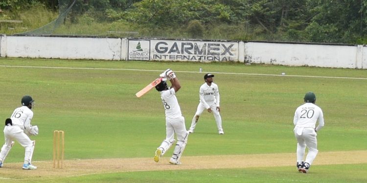 যে লড়াইয়ে মুমিনুলের প্রতিপক্ষ তামিম