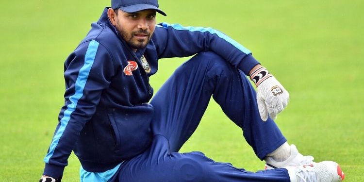 যে কারণে ঢাকা লিগে ফিরলেন না মাশরাফি