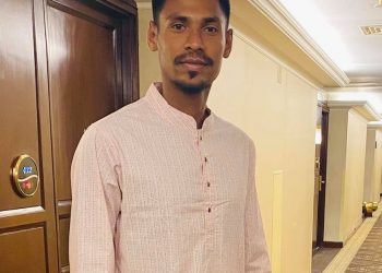 হোটেল বন্দি মুস্তাফিজের ঈদ ‘বার্তা সুরক্ষিত থাকুন, মাস্ক পরুন’