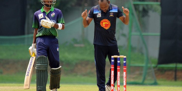 এক নজরে ডিপিএলের প্রথম দিনের ৬ ম্যাচ