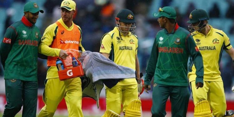 করোনা টিকা নিয়েই বাংলাদেশে আসবে অজিরা