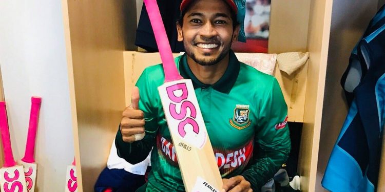 আইসিসির মাস সেরার তালিকায় মুশফিক