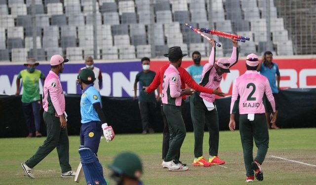 ‘মানবিক ভুলে’ ক্ষমা চাইলেন সাকিব