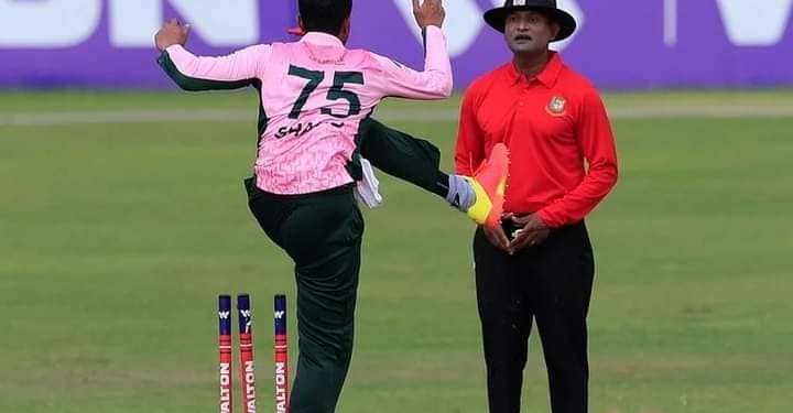 তিন ম্যাচ নিষিদ্ধ সাকিব, ৫ লাখ টাকা জরিমানা