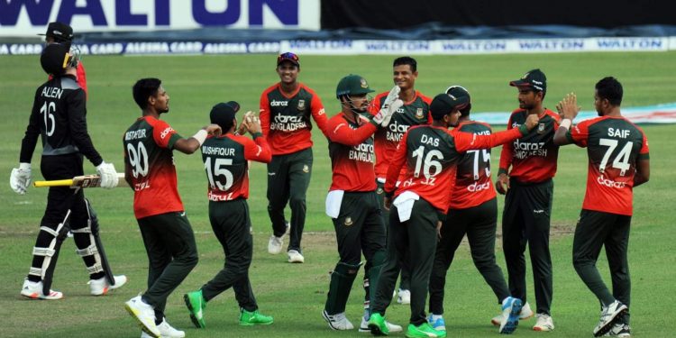 নাসুম-মুস্তাফিজের তোপে নিউজিল্যান্ড ৯৩