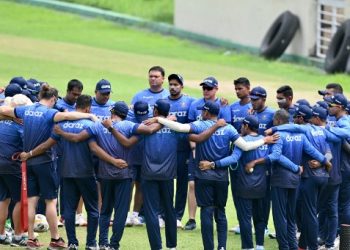 ব্যাটিংই ভাবাচ্ছে বাংলাদেশকে