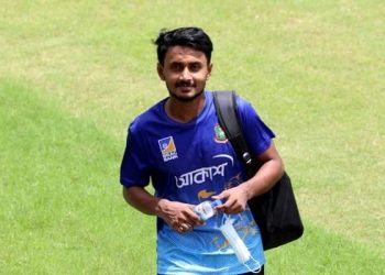 রুবেলের খুশির দিনে বিপ্লবের হতাশা