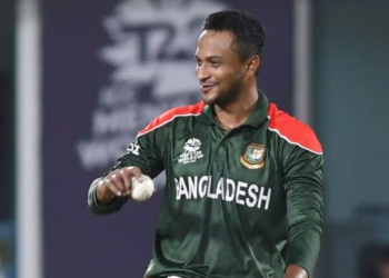 আফ্রিদির বিশ্বরেকর্ড ছুঁলেন সাকিব