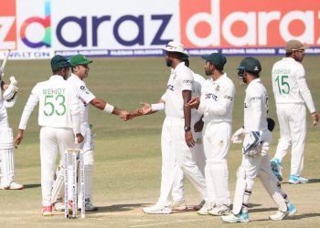 চট্টগ্রামে আট উইকেটে হার বাংলাদেশের