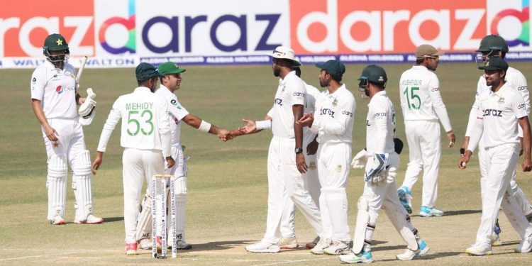 চট্টগ্রামে আট উইকেটে হার বাংলাদেশের