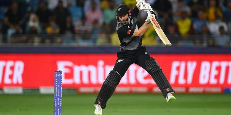 উইলিয়ামসন ঝড়ে অস্ট্রেলিয়ার সামনে ১৭৩ রানের চ্যালেঞ্জ নিউজিল্যান্ডের