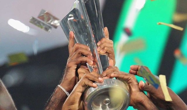 সেমিতে অস্ট্রেলিয়াকে পেল পাকিস্তান, ইংল্যান্ডকে নিউজিল্যান্ড