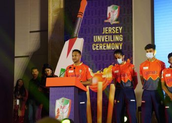 দুই-তিনজন পাওয়া যাবে- আশাবাদী সাকিব