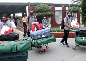 স্বস্তি নিয়ে ফিরলেন মুমিনুলরা