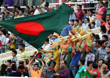 গ্যালারি ভর্তি দর্শক ফেরাবে বিসিবি!