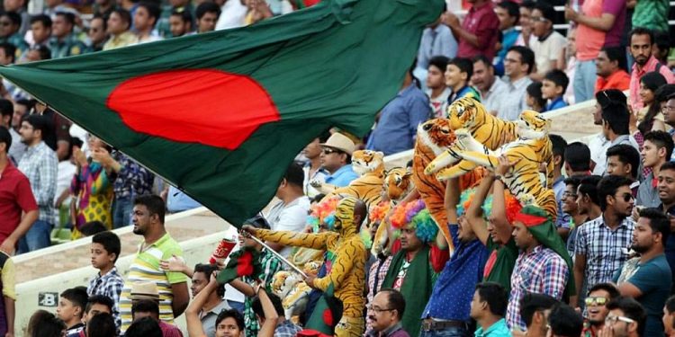 গ্যালারি ভর্তি দর্শক ফেরাবে বিসিবি!