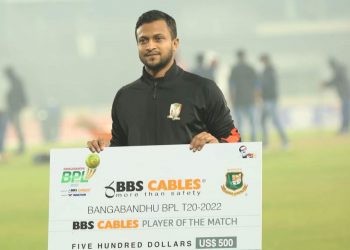 সাকিবের হাত ধরে নতুন ইতিহাস