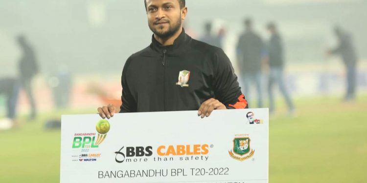 সাকিবের হাত ধরে নতুন ইতিহাস