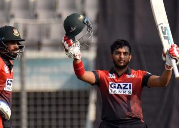 দুই সেঞ্চুরির ম্যাচে হার দেখল আবাহনী