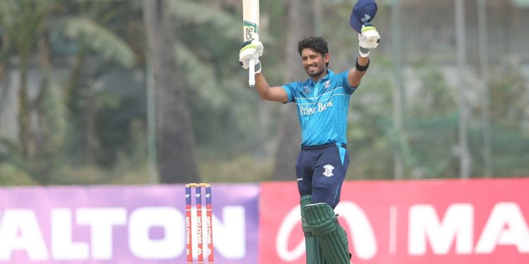 এনামুলের ব্যাটে ম্যাজিক ১৮৪