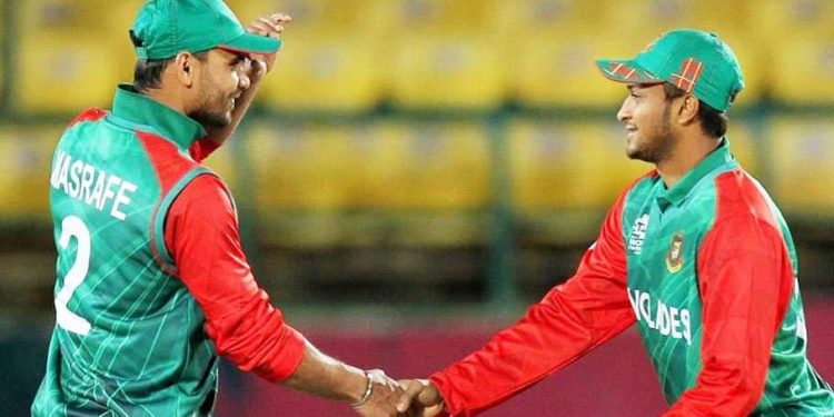 সাকিবকে স্যালুট মাশরাফির