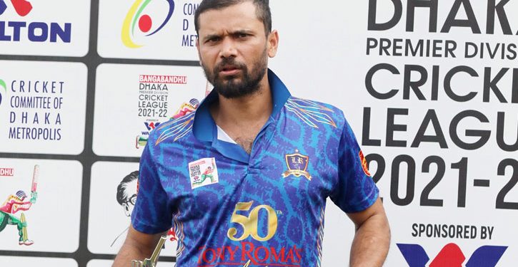 বিশ্বকাপের আগে অস্ট্রেলিয়ায় ক্যাম্প করার পরামর্শ মাশরাফির