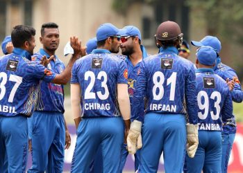 দুই ফেভারিটের হারের একদিন