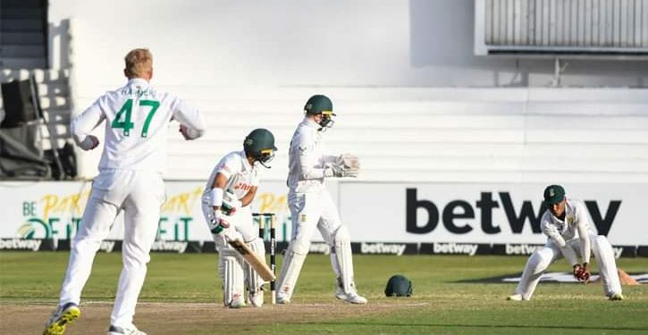 ৫৩ রানে অলআউট, বাংলাদেশের ভরাডুবি