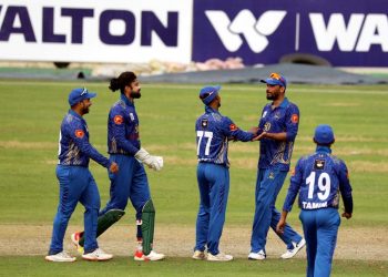 টানা ছয় জয়ে উড়ল মাশরাফির রূপগঞ্জ