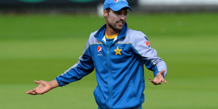 এখনই অবসর ভেঙে ফেরার ভাবনা নেই আমিরের