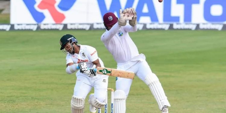 টেস্টে বাংলাদেশের সেই পুরোনো গল্প