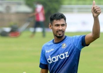 যে রেকর্ড গড়তে চাননি মুস্তাফিজ