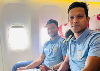 বিমানবন্দরে সাকিবের দেখা মিললো না!