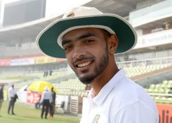 সাইফের ব্যাটে ১৪৬