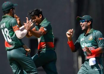 উন্নতি তাইজুলের, অবনতি লিটন-মুশফিকের