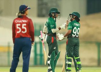 বিশ্বকাপের সঙ্গে ফাইনালে মেয়েরা