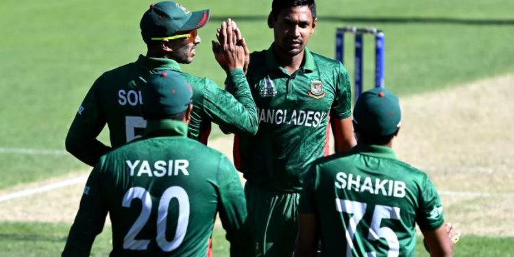 শ্বাসরুদ্ধকর ম্যাচে জিম্বাবুয়েকে হারাল বাংলাদেশ